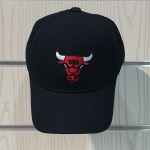 Шапка с козирка Chicago Bulls (Чикаго Булс), Унисекс